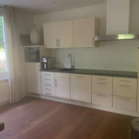 Отель Sfeervol Voorhuis Bladel